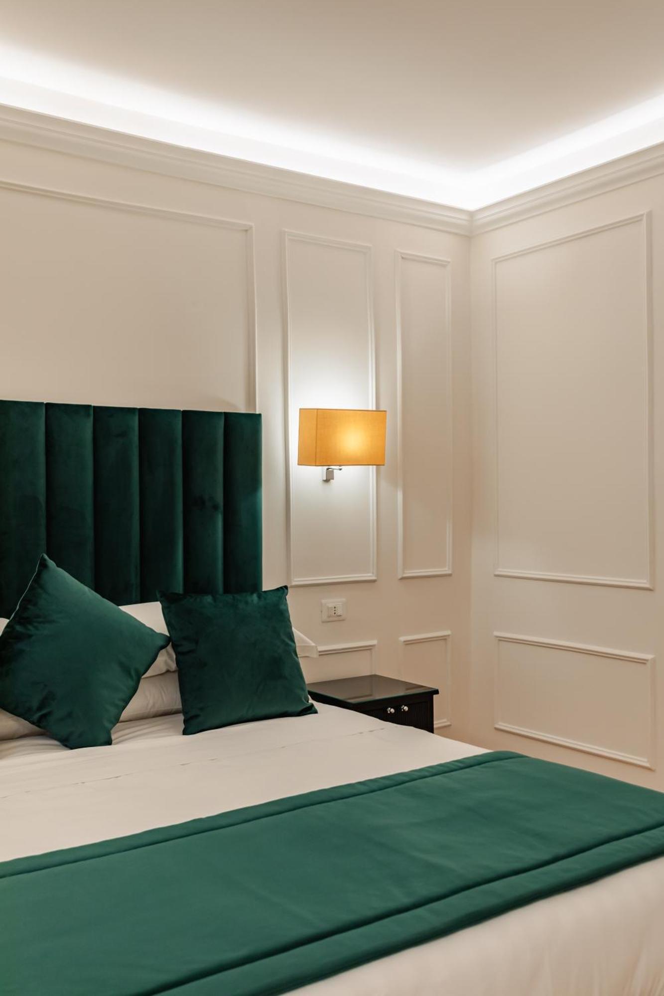 Отель Relais Del Portico Рим Экстерьер фото