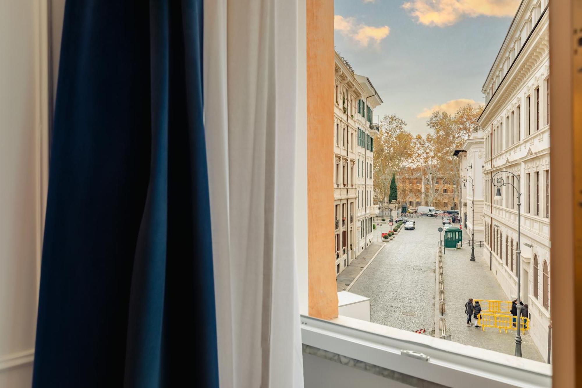 Отель Relais Del Portico Рим Экстерьер фото